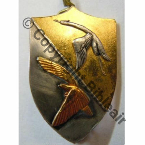 CHAMP  1941.61 NH GC.I.5  A.AUGIS LYON 1Li Broche vertic Dos lisse irreg Src.leberetvert 76Eu01.13 